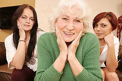 Three old and young lesbians have great sex