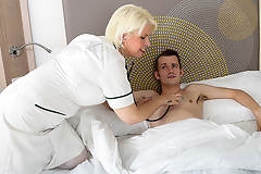 Horny mature nurse gives her young male patient a very special treatment